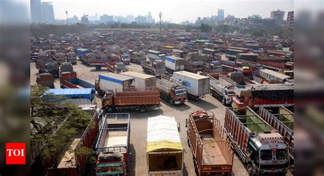 Transporters say face problem supplying essential goods, only 15% ...