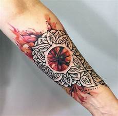 tatuaggi avambraccio fiori 1001 idee per tatuaggio avambraccio con disegni tatuaggi avambraccio fiori 1001 idee per tatuaggio avambraccio con disegni