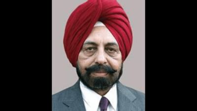 Punjab: Punjab Agricultural University employees, students come out in ...