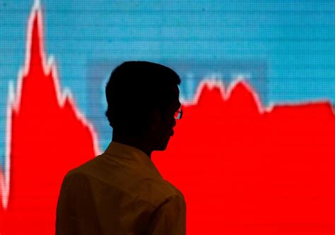 Indian stock market extends losses marginally after RBI MPC decisions ...