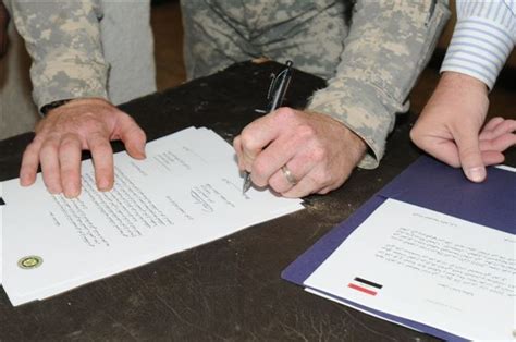 U.S. forces transfer border outpost to Iraqis | Article | The United ...