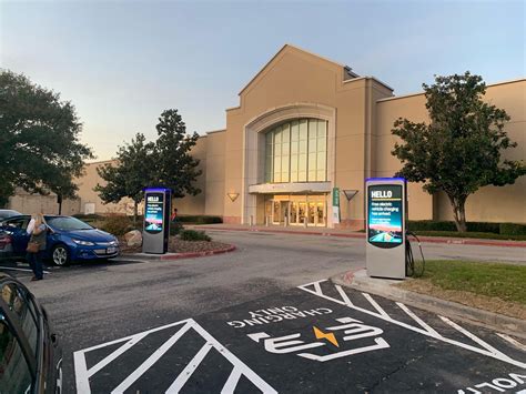 Macy's The Woodlands