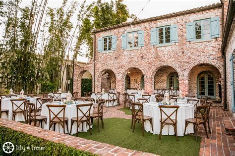 5 Inexpensive Wedding Venue Ideas That Totally Rock | Lily & Lime