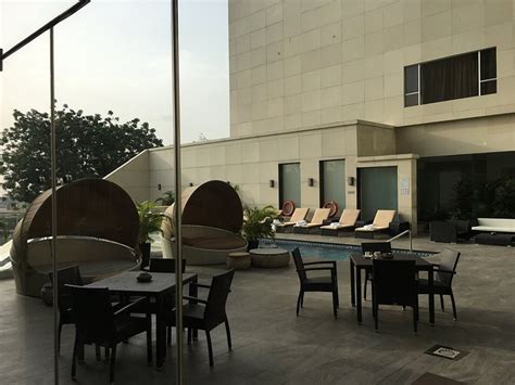 Radisson Blu Hotel, Lagos Ikeja Pool: Pictures & Reviews - Tripadvisor