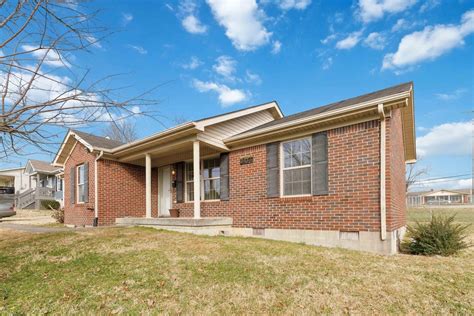 1417 Linden St, Richmond, KY 40475 | Homes.com