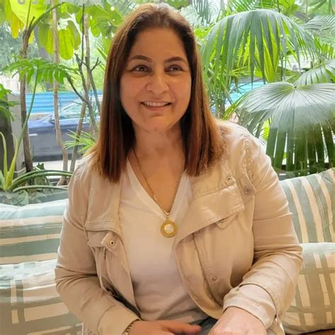 Meet The Great Indian Kapil Show Cast: Sunil Grover, Kiku Sharda to ...