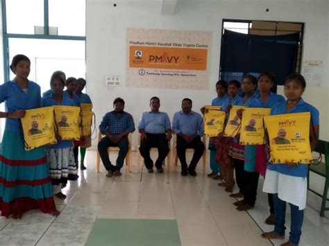 PMKVY Special Project-Trainee Handbook & Induction Kits Distribution ...