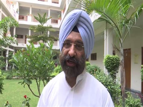 Delhi Gurdwaras to go green, will run tree plantation drive