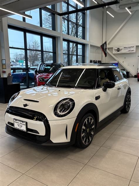 MINI of Edison | MINI Dealer Edison, NJ | New and Used MINI Dealer