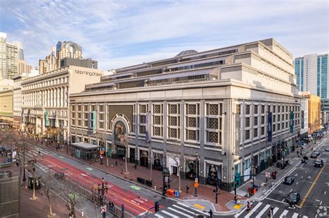 News | Lenders seize San Francisco's largest mall, opening door to ...