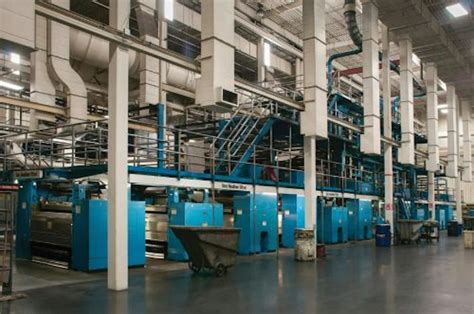 Minnesota Star Tribune closing print facility, will continue printing daily