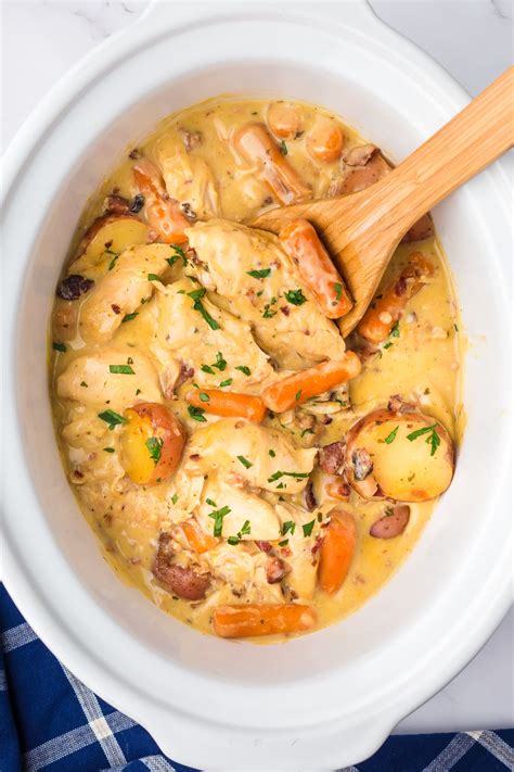 Slow Cooker Creamy Ranch Chicken and Potatoes - The Magical Slow Cooker