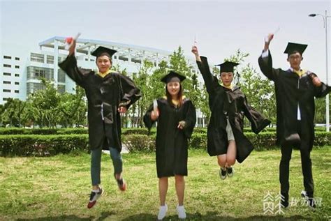 致青春！扬州市职业大学毕业季原创歌曲《六月里的话》上线_我苏网