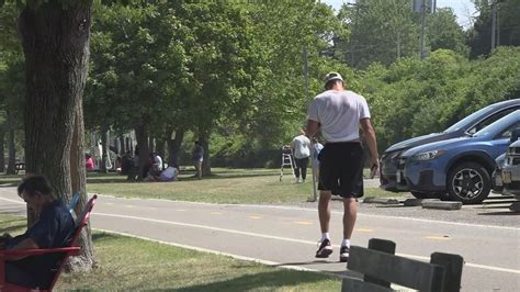 Western New Yorkers finding ways to cool off during harsh heat | wgrz.com