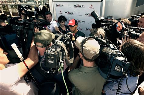 Interview Famous People 的图像结果