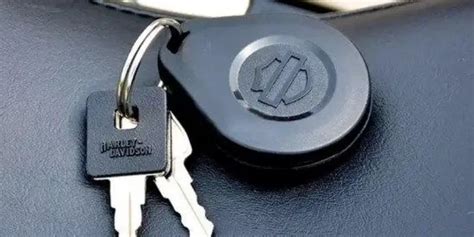 Harley-Davidson Key Fob Programming 的图像结果