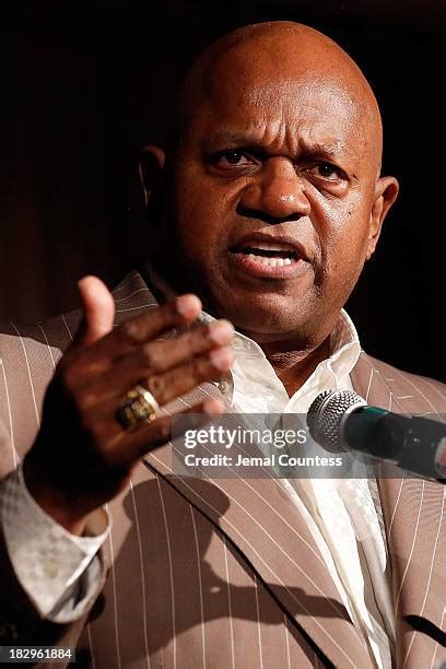 Charles Dutton PSA 的图像结果