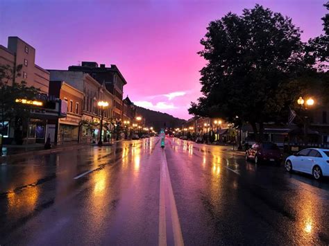 Support Local Community 的图像结果