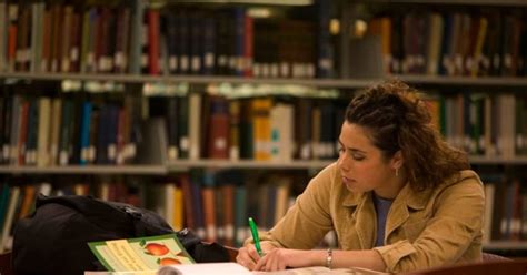 pratibha puraskar to children of government employees today