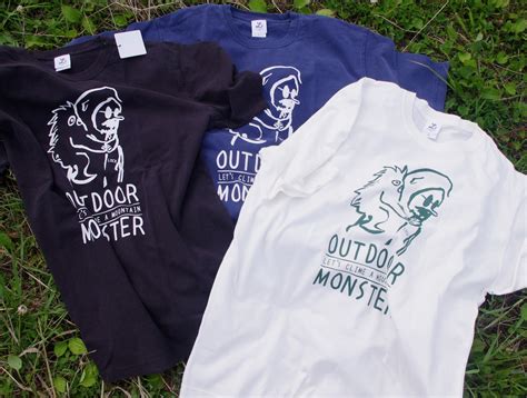 OUTDOOR MONSTERヴィンテージ風Tシャツ | Lock