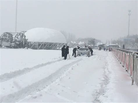 火箭弹助力打下2018年银川第一场雪！附人工降雪现场图&视频|高速公路|银川|宁夏_新浪新闻