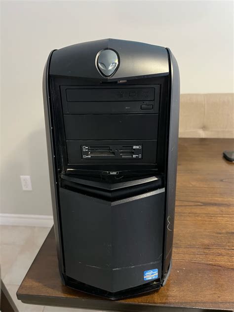 Alienware Liquid-Cooled GPU 的图像结果