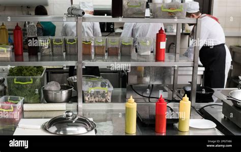 Work Restaurant 的图像结果