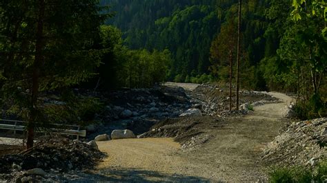 Download wallpaper 3840x2160 mountains, forest, trees, path, turn ...