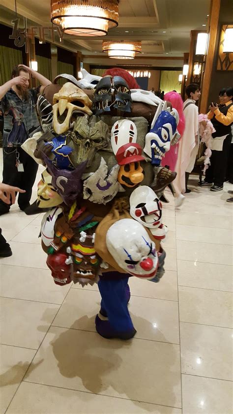 Happy Mask Salesman Cosplay