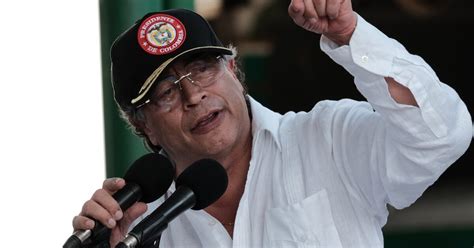 La Estrategia del Día: Día cívico, reforma laboral, Fontur, Bancolombia ...