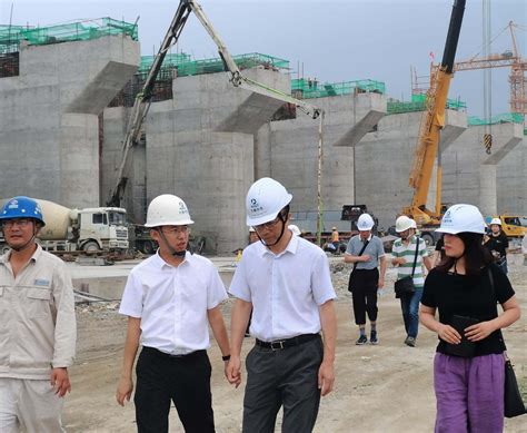 中国水利水电第五工程局有限公司 基层动态 襄阳内环提速改造二期工程桩基工程圆满完工