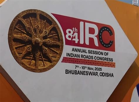Union Minister Nitin Gadkari inaugurates 84th Indian Road Congress in ...