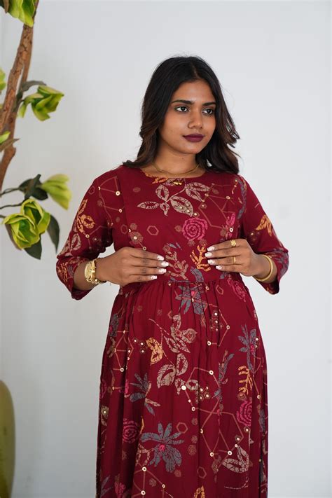 Maroon geometric maternity nursing wear – Select by Shiva