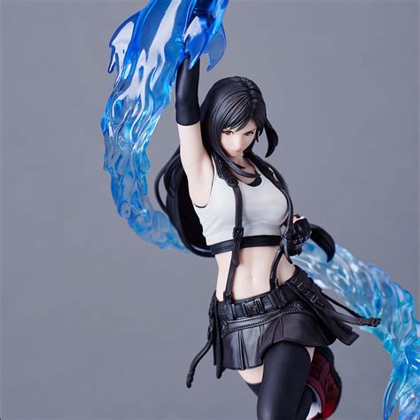 FINAL FANTASY VII REBIRTH Statuette - TIFA LOCKHART Figure