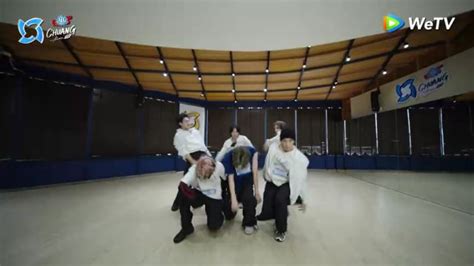 Python Moving 的图像结果