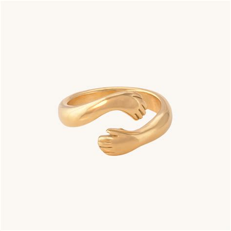 Buy Love Hug Ring- 18k Gold Plated online – PALMONAS