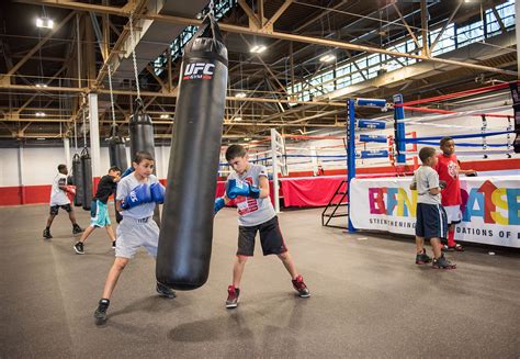 Boxing Gym Class 的图像结果