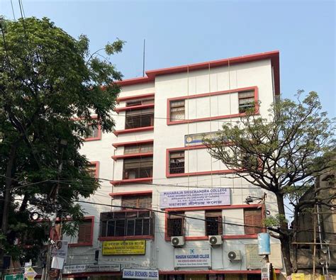 Maharaja Manindra Chandra College