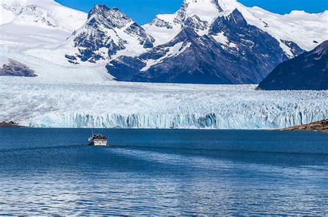 阿根廷莫雷诺冰川-20层楼高、绵延30公里的活冰川