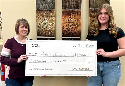 Scholarship Program - Taylorville Community Credit Union