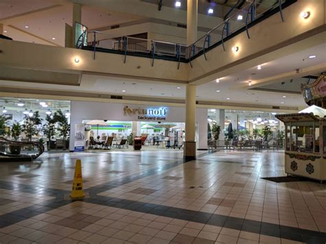The Mall at The Source: Shopping Mall in Uniondale, New York - Updated ...