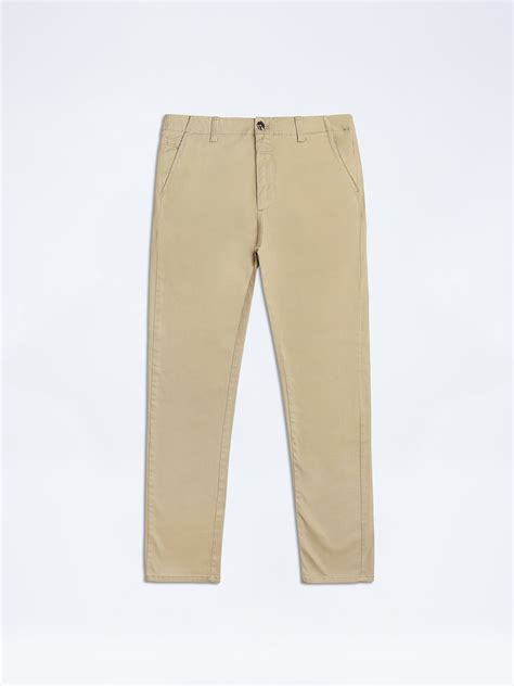 Men's Chino Pants: Buy Online in Pakistan | FUROR – FURORJEANS