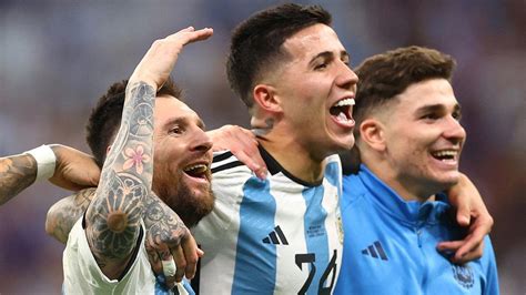 FIFA World Cup 2022: Netizens hail Messi, Alvarez as Argentina beats ...