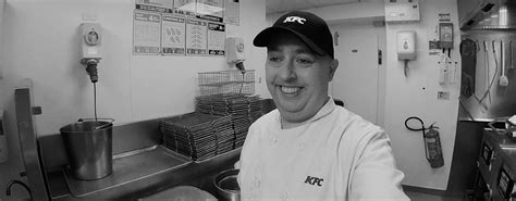 KFC Cook at KFC - Yate Riverside Demipower 1991 | Harri Jobs