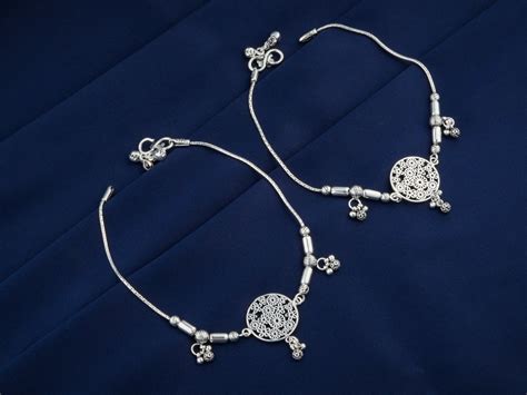 Buy Online Anklets for Women & Girls – Totapari
