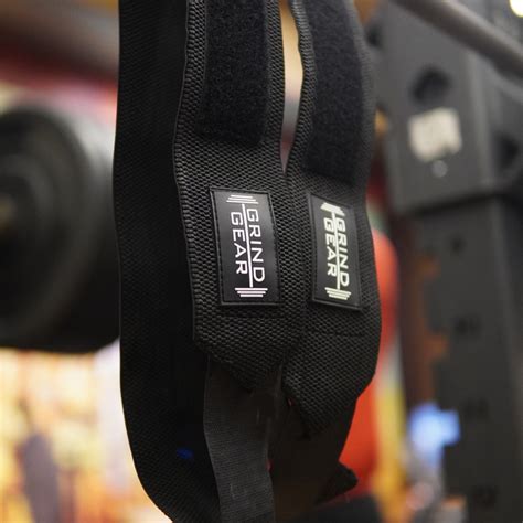 POWERLIFTING WRIST WRAPS – Grind Gear