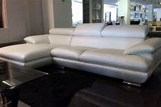 divani outlet divano outlet calia magic divani a prezzi scontati divani outlet divano outlet calia magic divani a prezzi scontati