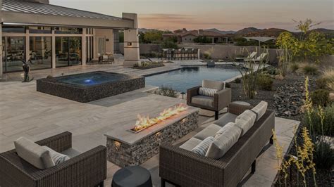 Arizona Swimming Pool Builder | California Pools & Landscape
