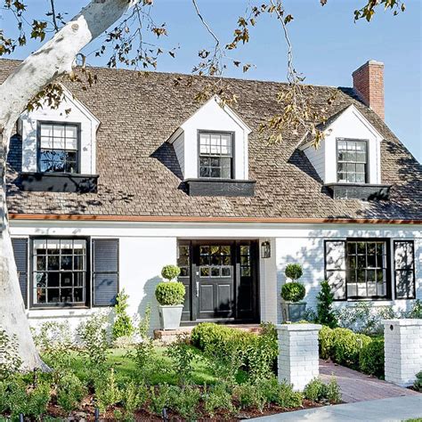 Dark Trim Black Shutters