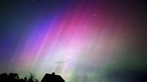 Aurora alert: Rare Borealis display predicted over US due to ...